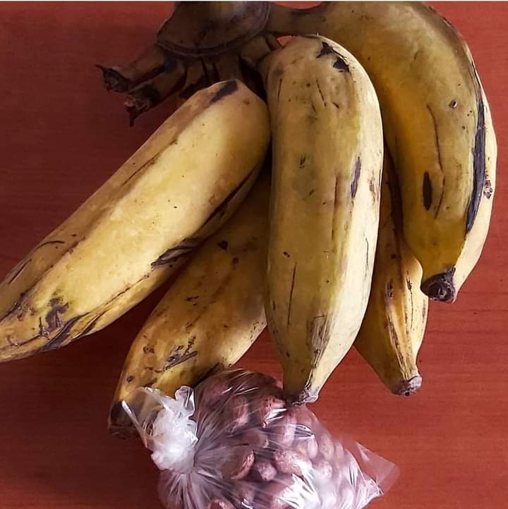 Mind Your Snacking Habits: The Deceptive Calories of Banana and Groundnuts.